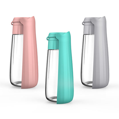 Portable Outdoor Pet Water Bottle - 550ml Capacity for Medium to Large Dogs
