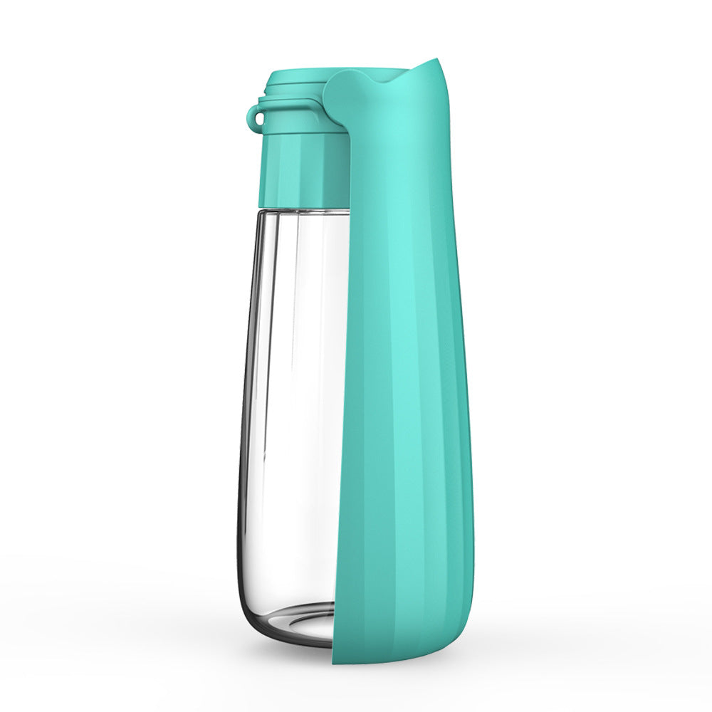 Portable Outdoor Pet Water Bottle - 550ml Capacity for Medium to Large Dogs