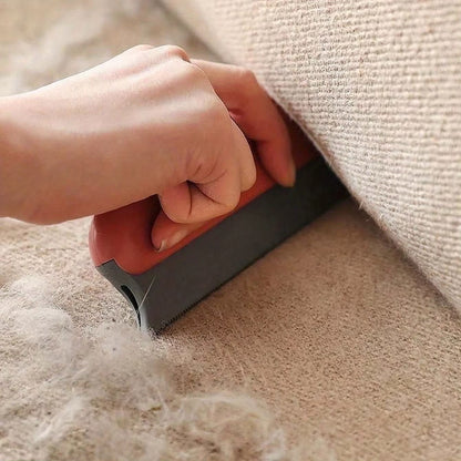 Professional Pet Hair Removal Brush for Cats and Dogs - Gentle Wool Shedding and Fur Cleaning for a Pristine Home